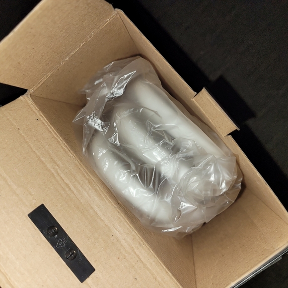 Adjustable Smartphone Stand (Universal) - Picture 4 of 6